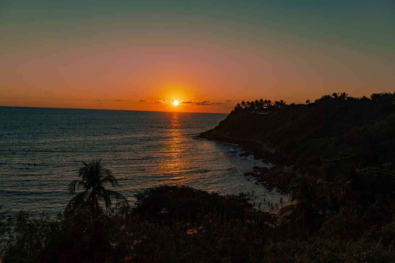 Vida Nocturna y Entretenimiento en Puerto Escondido